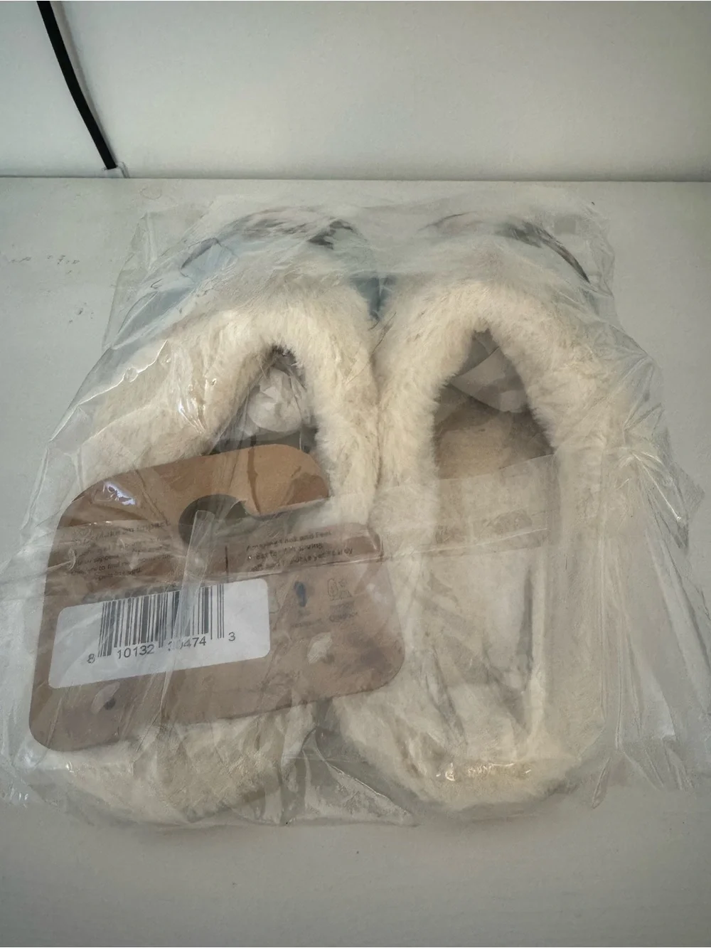 Slippers - Picture 7 of 8